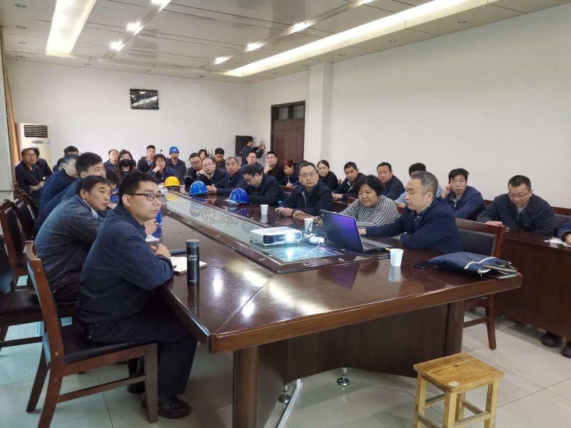 
				   
					學習固體廢物防治法、提高環(huán)境治理能力——黃河同力舉辦新版《固體廢物污染環(huán)境防治法》培訓班
				 